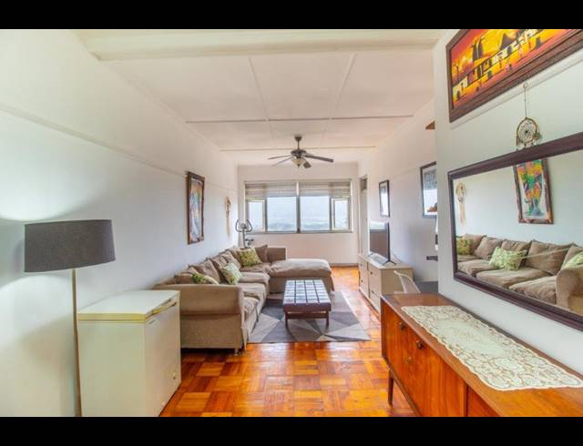 2 BEDROOM FLAT FOR SALE IN BLUFF